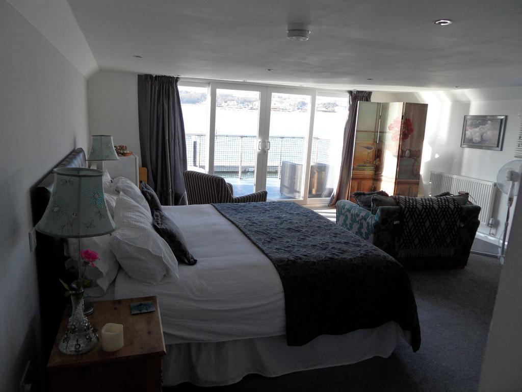 Bed and Breakfast Houseboat Harbourside View Newport  Esterno foto