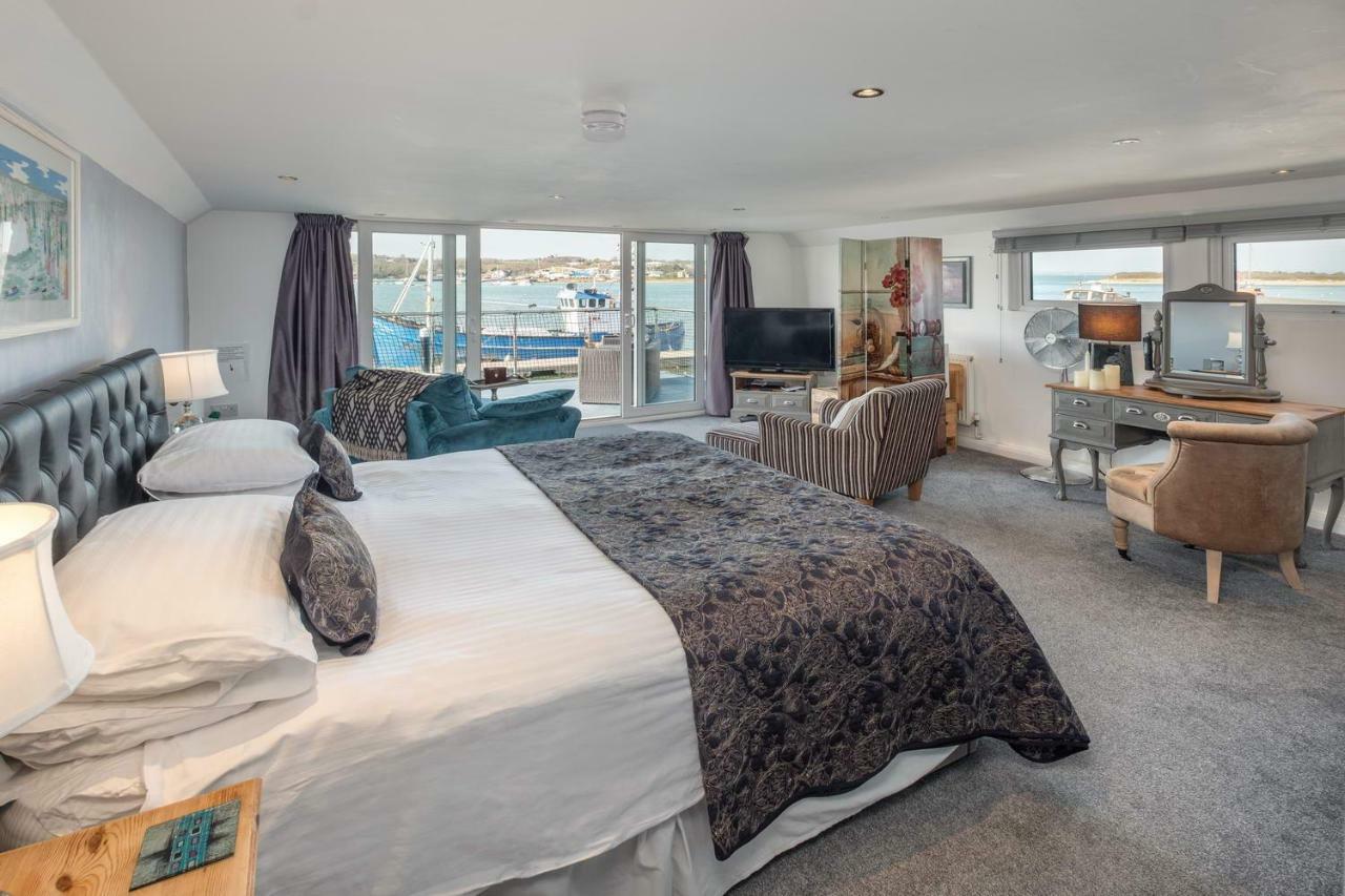 Bed and Breakfast Houseboat Harbourside View Newport  Esterno foto