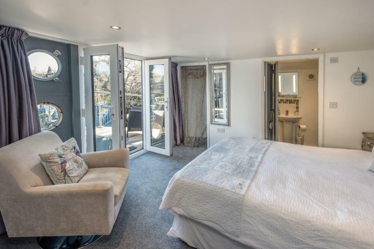 Bed and Breakfast Houseboat Harbourside View Newport  Esterno foto