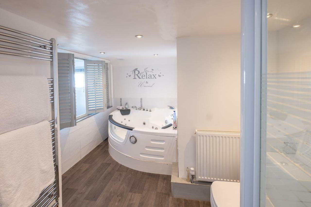 Bed and Breakfast Houseboat Harbourside View Newport  Esterno foto